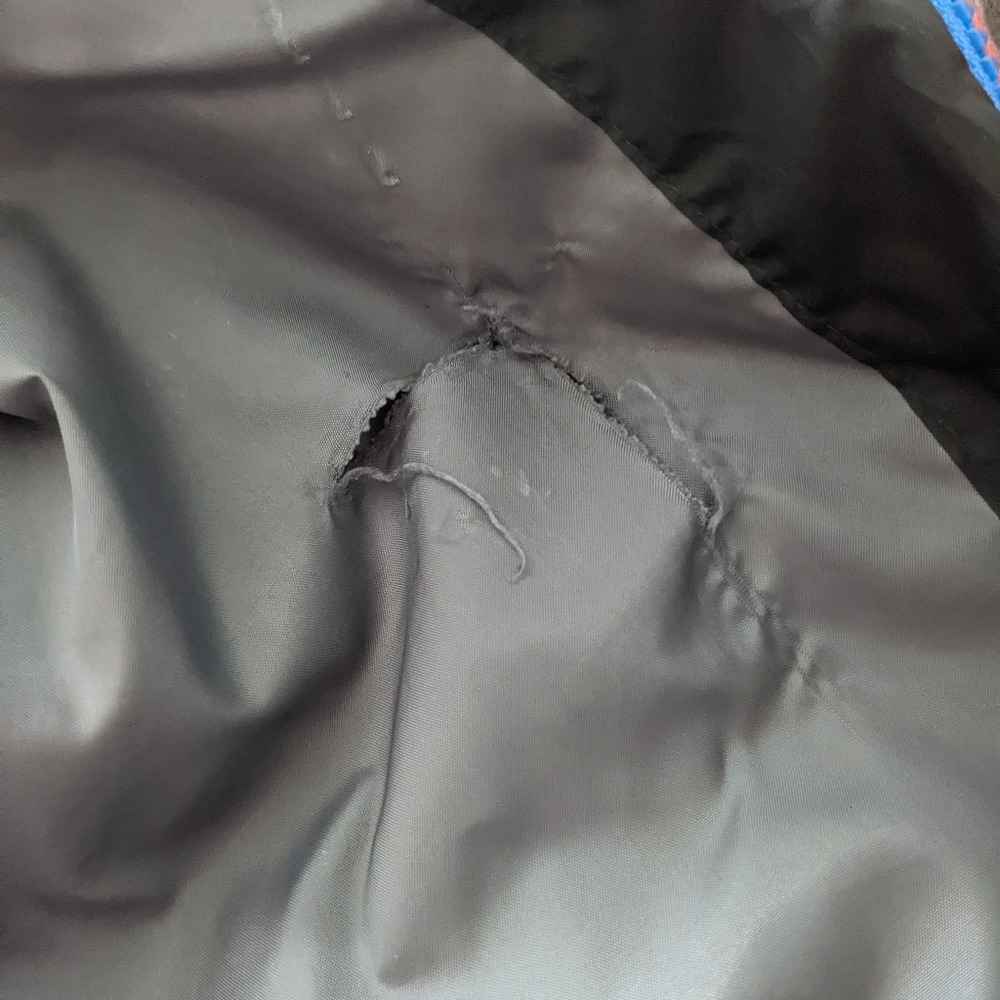 Ripzone Winter Jacket with Removeable Inner Layer - Picture 4 of 4